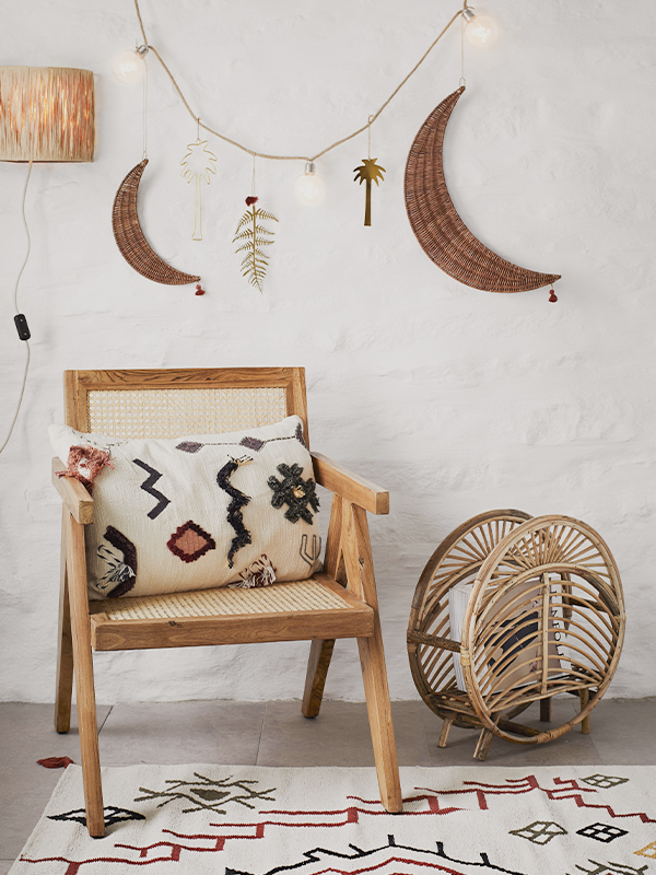 Lune en rotin à suspendre