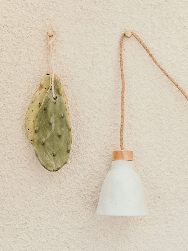 Lampe baladeuse points en céramique blanche