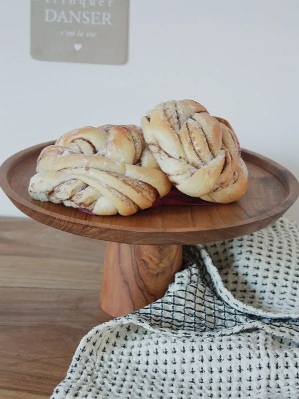 Présentoir à gâteau sur pied en bois d'acacia