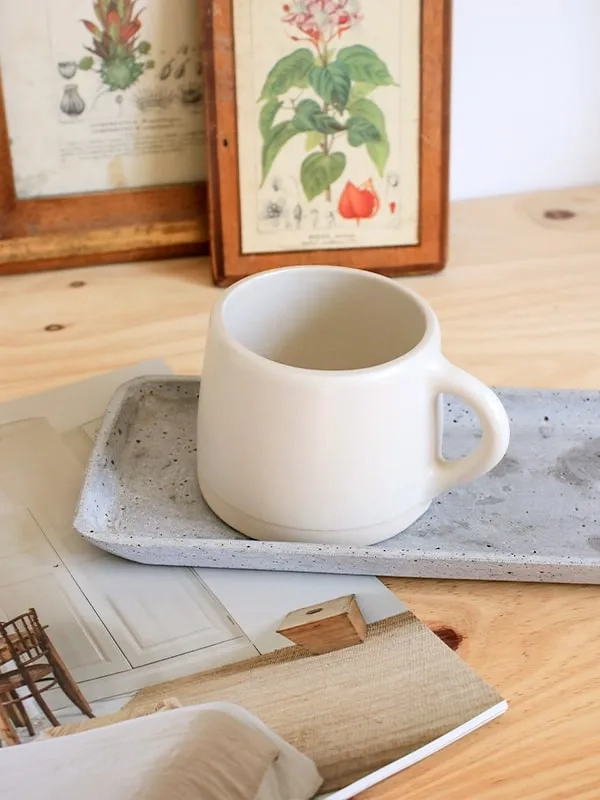tasse céramique artisanale beige