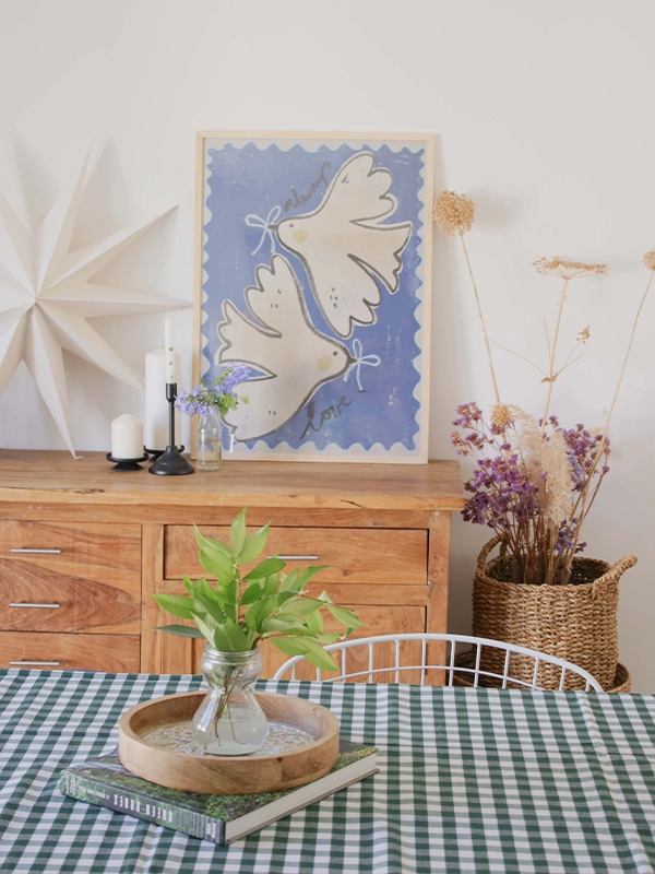 affiche always love, colombes bleues.