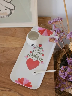 Plateau rectangulaire décoratif en bois de bouleau – Cœur rouge